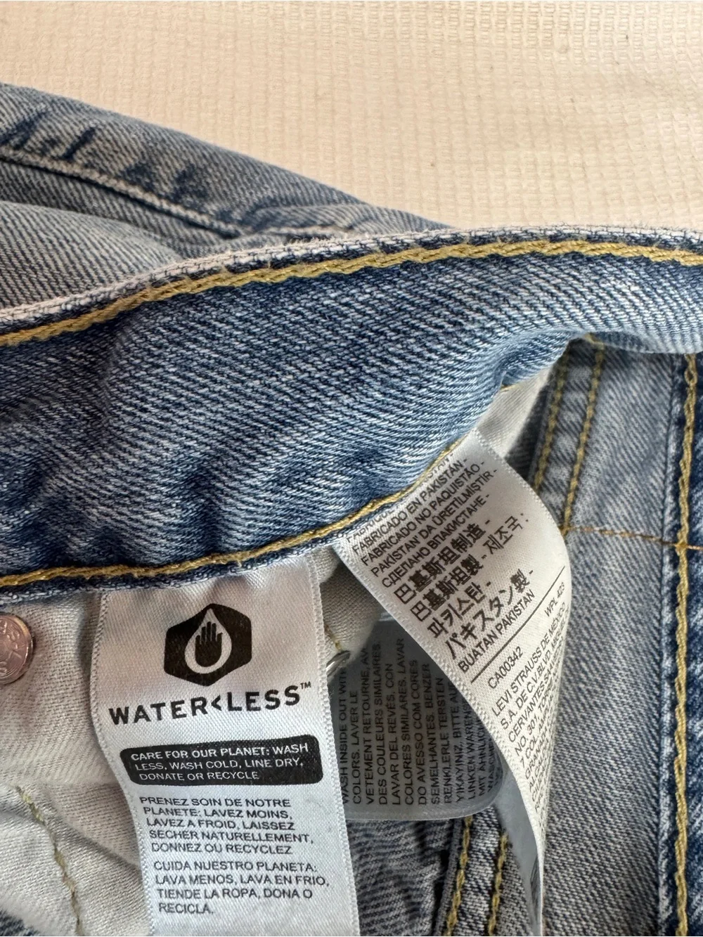 Levis classic straight